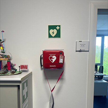 AED
