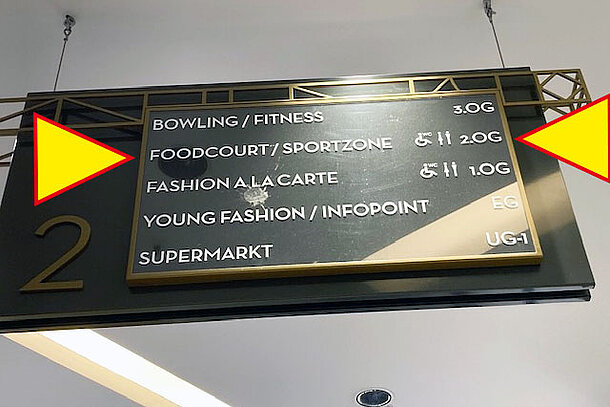 Aufgang Foodcourt  2. OG