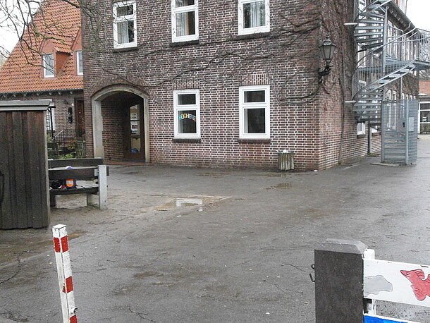 Nebengebäude Eingang Nebengebäude Eingang