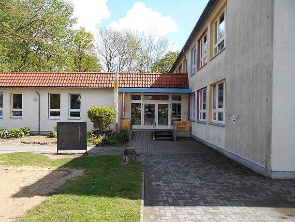 Außenansicht Kita Anne Frank Haus 1 