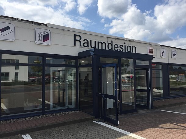 MEGA eG Raumdesign Haupteingang