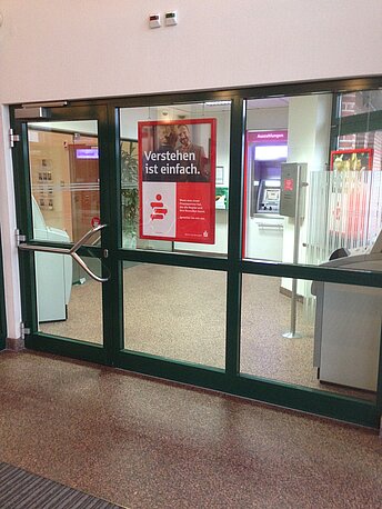 Haupteingangim SB Bereich