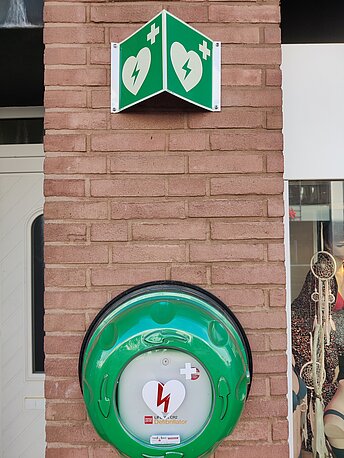 Öffentlicher AED