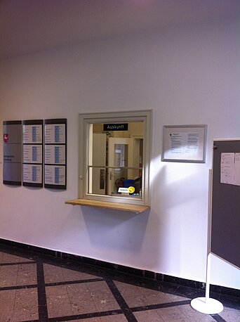 Eingangsbereich Amtsgericht Lüneburg