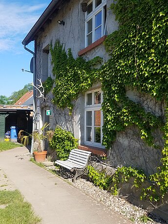 Außenansicht Eingang