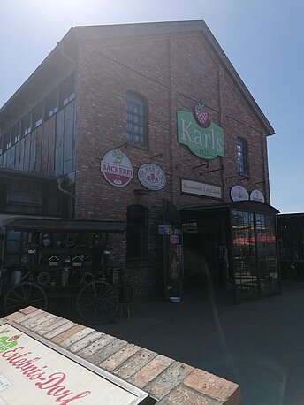 Karlserlebnisdorf\\nEingangsbereich 