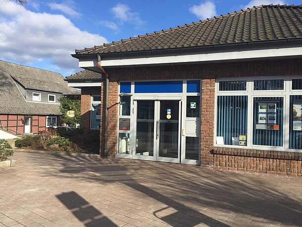 AED in der Volksbank