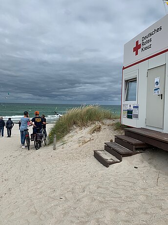 DRK Wachtrum Strandaufgang 6, Hauptsportstrand