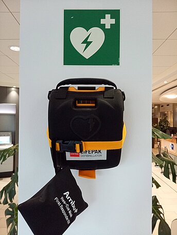 Erdgeschoss bei den Geldautomaten 