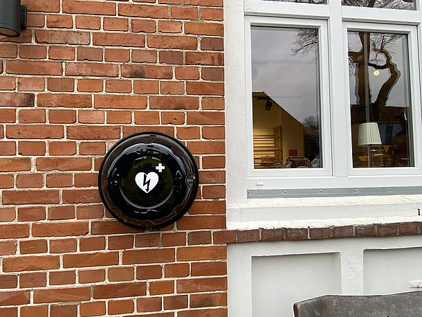 runder beleuchteter Wandkasten mit Entnahmealarm