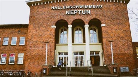 Schwimmhalle Rostock 